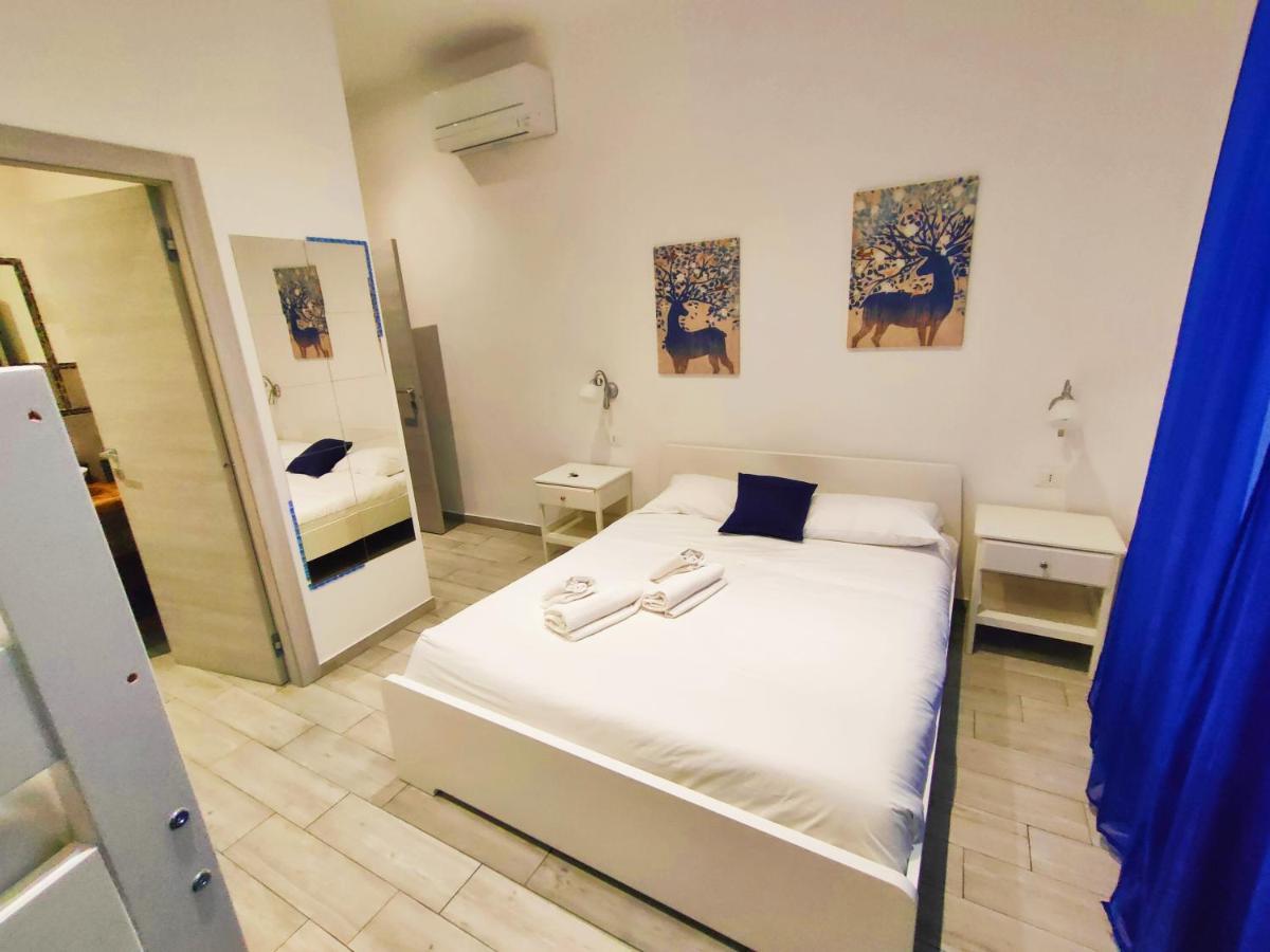 Rossetti Rooms Triëst Buitenkant foto